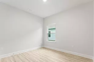 648 Norris Dr, Port Saint Joe, FL 32456 - Photo 9