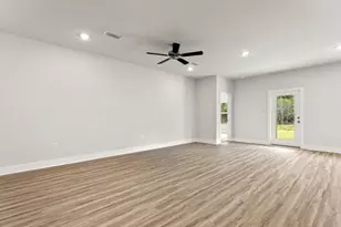 656 Norris Dr, Port Saint Joe, FL 32456 - Photo 11