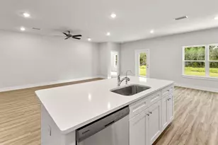 656 Norris Dr, Port Saint Joe, FL 32456 - Photo 15