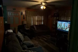 172 11th St, Apalachicola, FL 32320 - Photo 9