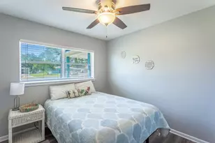 1805 Garrison Ave, Port Saint Joe, FL 32456 - Photo 13