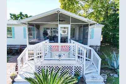 348 Atlantic St, Port Saint Joe, FL 32456 - Photo 3