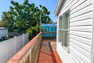 348 Atlantic St, Port Saint Joe, FL 32456 - Photo 47