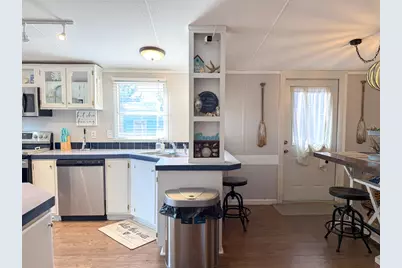 348 Atlantic St, Port Saint Joe, FL 32456 - Photo 15