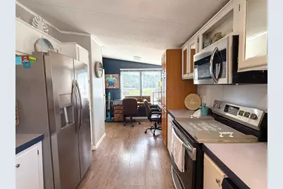 348 Atlantic St, Port Saint Joe, FL 32456 - Photo 17