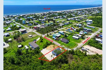 592 Bonnet St, Port Saint Joe, FL 32456 - Photo 29