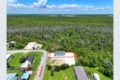 592 Bonnet St, Port Saint Joe, FL 32456 - Photo 31