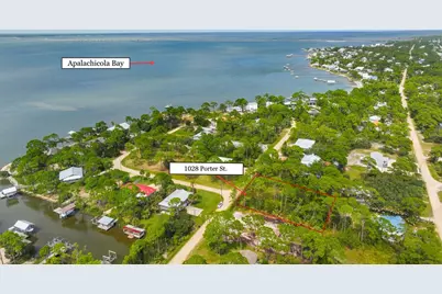 1028 Porter St, Saint George Island, FL 32328 - Photo 9