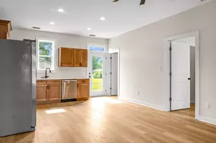 250 Winnie St, Wewahitchka, FL 32465 - Photo 7