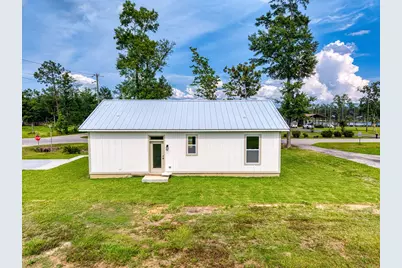 250 Winnie St, Wewahitchka, FL 32465 - Photo 17