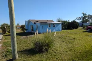 600 Georgia Ave, Mexico Beach, FL 32456 - Photo 17
