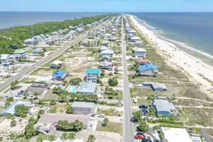 633 E Gorrie Dr, Saint George Island, FL 32328 - Photo 29