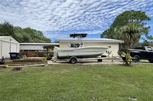 110 Franklin St, Carrabelle, FL 32323 - Photo 5