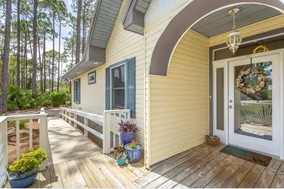 301 Sweet Bay Cir, Eastpoint, FL 32328 - Photo 35