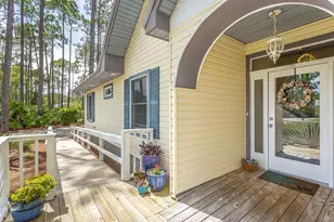 301 Sweet Bay Cir, Eastpoint, FL 32328 - Photo 35