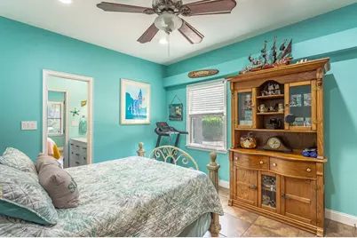 301 Sweet Bay Cir, Eastpoint, FL 32328 - Photo 27