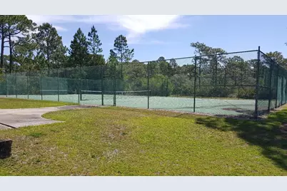 301 Sweet Bay Cir, Eastpoint, FL 32328 - Photo 59