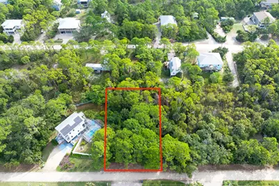 532 W Sawyer St, Saint George Island, FL 32328 - Photo 3