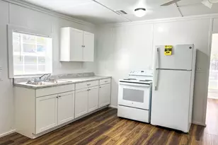 391 Byrd Parker Dr, Wewahitchka, FL 32465 - Photo 9