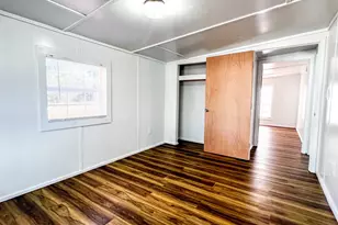 391 Byrd Parker Dr, Wewahitchka, FL 32465 - Photo 13