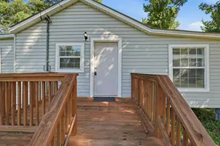 391 Byrd Parker Dr, Wewahitchka, FL 32465 - Photo 7