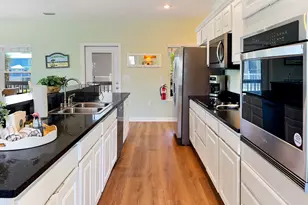 181 S Higgins St, Port Saint Joe, FL 32456 - Photo 5