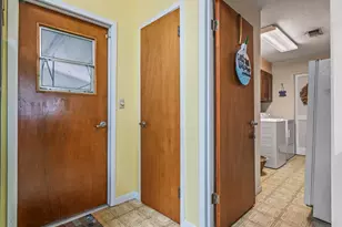 17 S Bay Shore Dr, Eastpoint, FL 32328 - Photo 35