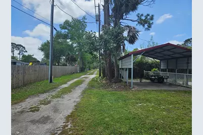 1007 Monument Ave, Port Saint Joe, FL 32456 - Photo 15