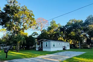 225 Timothy Simmons St, Apalachicola, FL 32320 - Photo 5