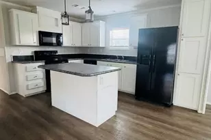 225 Timothy Simmons St, Apalachicola, FL 32320 - Photo 9