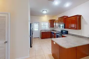 261 Abby Dr, Wewahitchka, FL 32465 - Photo 11