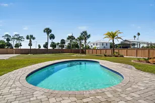 1404 Monument Ave, Port Saint Joe, FL 32456 - Photo 19