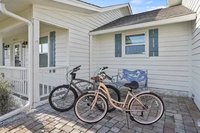229 Balboa St, Port Saint Joe, FL 32456 - Photo 9