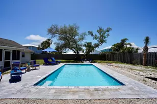 229 Balboa St, Port Saint Joe, FL 32456 - Photo 37