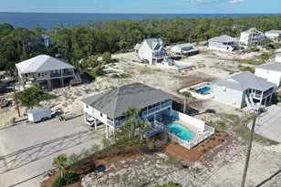 701 E Gulf Beach Dr, Saint George Island, FL 32328 - Photo 11
