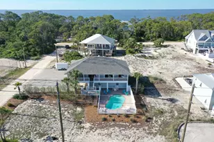 701 E Gulf Beach Dr, Saint George Island, FL 32328 - Photo 9