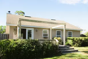 670 Longwood Ct, Eastpoint, FL 32328 - Photo 5