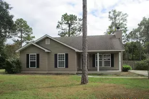 670 Longwood Ct, Eastpoint, FL 32328 - Photo 1