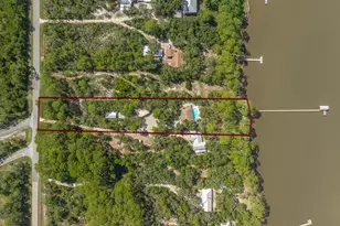 215 N Bayshore Dr, Eastpoint, FL 32328 - Photo 3