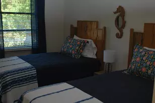 215 N Bayshore Dr, Eastpoint, FL 32328 - Photo 37