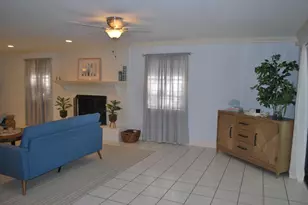 215 N Bayshore Dr, Eastpoint, FL 32328 - Photo 25