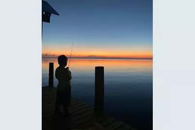 215 N Bay Shore Dr, Eastpoint, FL 32328 - Photo 15