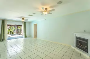 215 N Bayshore Dr, Eastpoint, FL 32328 - Photo 31