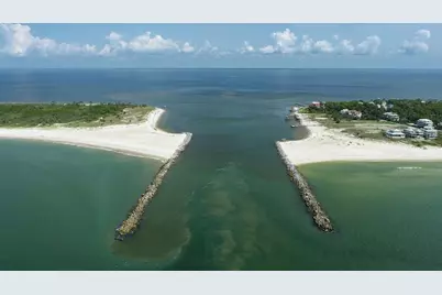 1572 Seaside Dr, Saint George Island, FL 32328 - Photo 15