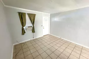 46 Carlton Ave, Lanark Village, FL 32323 - Photo 3