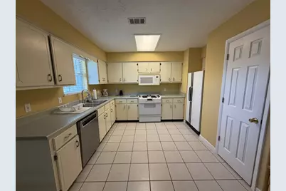 706 Nautilus Dr, Port Saint Joe, FL 32456 - Photo 11