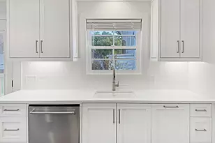 206 10th St, Port Saint Joe, FL 32456 - Photo 11