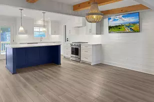 206 10th St, Port Saint Joe, FL 32456 - Photo 7