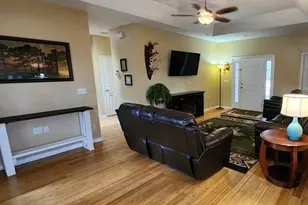 102 Angela Ct, Wewahitchka, FL 32465 - Photo 3