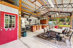 340 S Squirrel Ave, Wewahitchka, FL 32465 - Photo 15